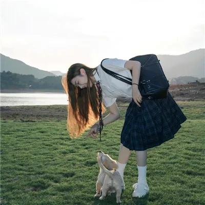 铁汉艳娃
